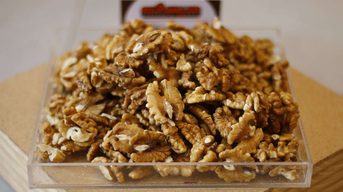Akhroot Giri 250 gm (Walnut) اخروٹ گری