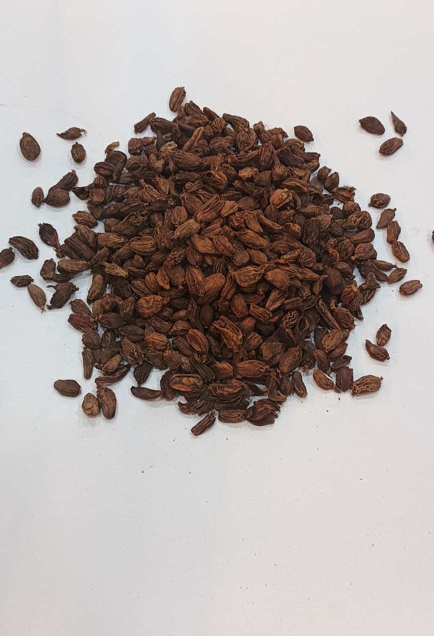 Moti Elaichi 50 gm Sabat Kali Elaichi Black Cardamom کالی الائچی