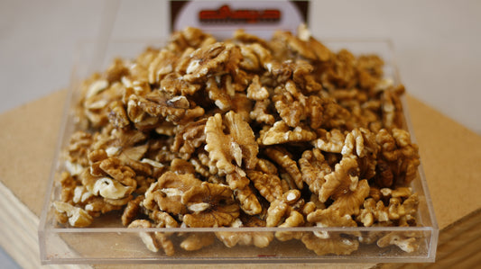 Akhroot Giri 250 gm (Walnut) اخروٹ گری